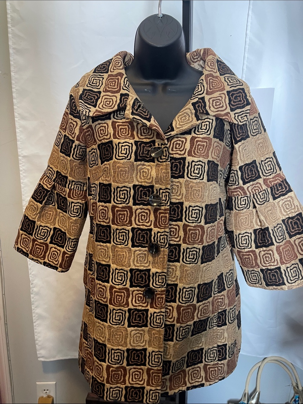 Dué +2 Geometric Patterned Pea Coat in Tan, Brown & Black